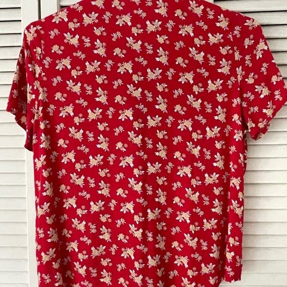 Aeropostale- women’s blouse with  front tie - Picture 4 of 4